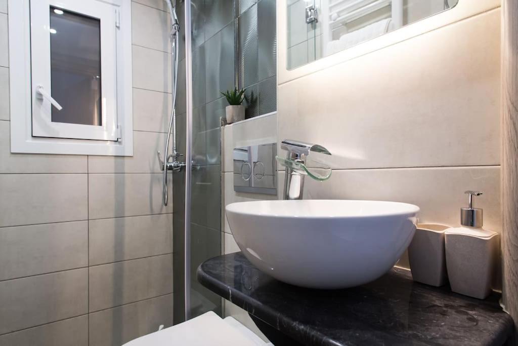 אתונה A Comfortable Small Studio Nearby Acropolis 5 מראה חיצוני תמונה